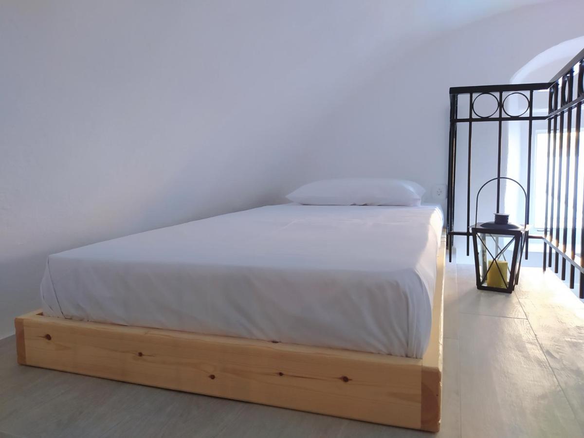 Apartment Mentoras' Complex Emporio (Santorini)