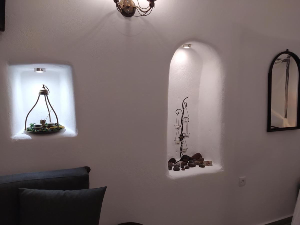 Mentoras' Complex Apartment